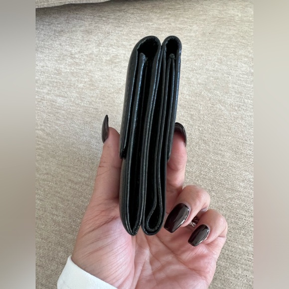 CHANEL AUTHENTIC Wallet in great condition. Comes with everything you pictured - Picture 15 of 17